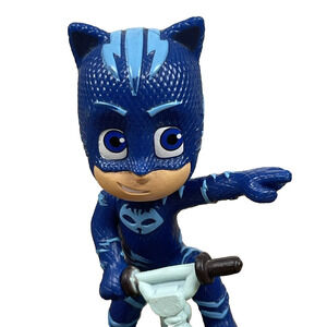 PJ MASKS Catboy/Conner Action Figure on Bicycle Frog Box Catboy 3” Figure